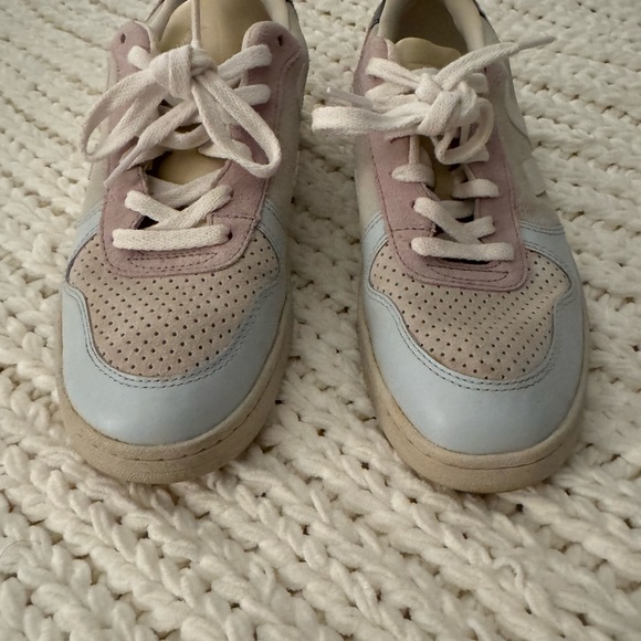 Veja Women Veja Women\'s Sneakers - Cream, Light Purple and Light Blue